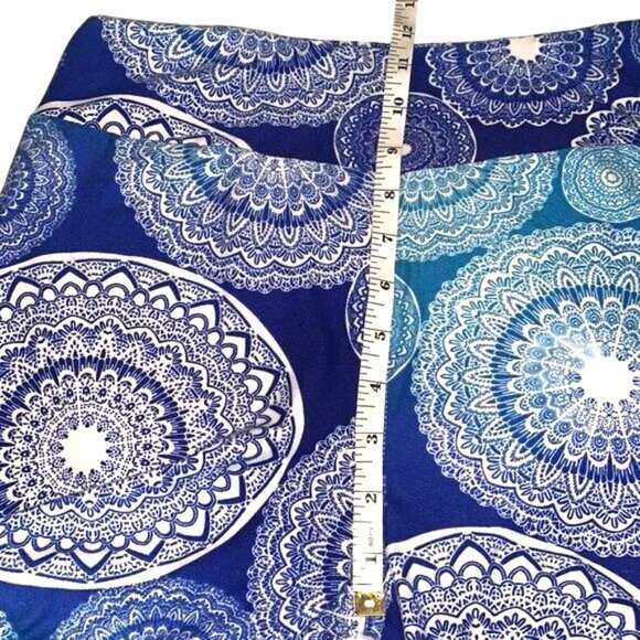 Lularoe One Size Blue Mandala Print Leggings Stretchy & Soft - Picture 8 of 9